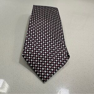 Geoffrey Beene men’s geometric silk tie guc